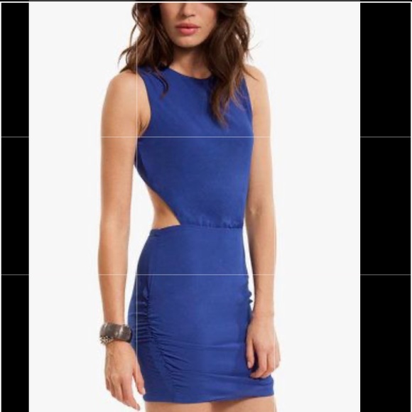 Dress - Picture 2 of 5